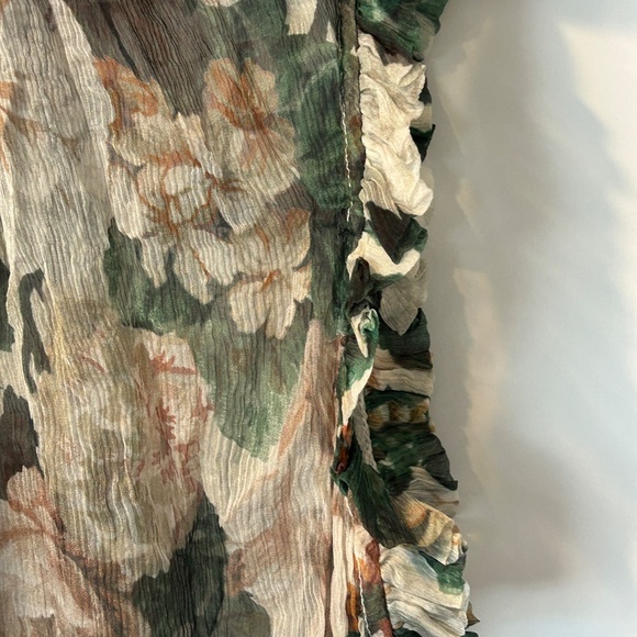 AUTHENTIC ZIMMERMANN ARCADIA RUFFLE SILK TOP IN FLORAL SIZE 2 US SIZE M SOLD OUT - Picture 4 of 13